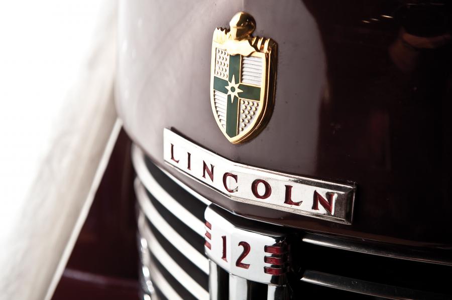  Lincoln Continental Coupe 1942 года  (фото 10 из 15)